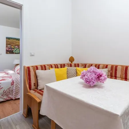 Luxury New !!! One And Only With Terrace & Free Bikes Porec