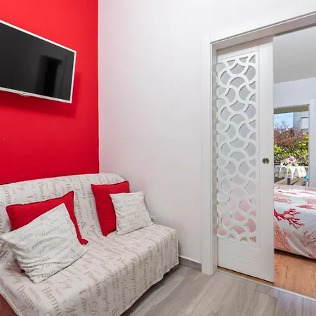 Luxury New !!! One And Only With Terrace & Free Bikes Apartment *