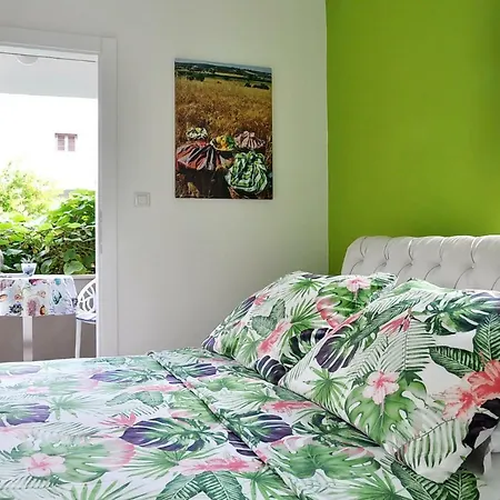 Luxury New !!! One And Only With Terrace & Free Bikes Porec