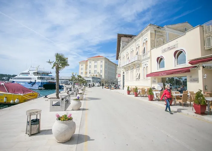 Luxury New !!! One And Only With Terrace & Free Bikes Apartment Porec